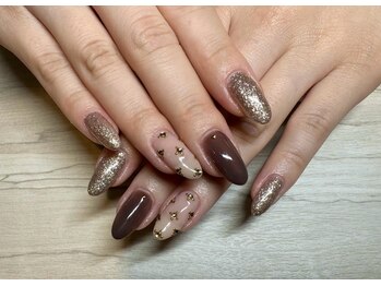 レアレアネイル(Lealeanail)/【パラジェル】ビジューネイル