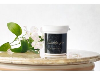 コリアンビューティーサロンリー(Lee)/引き締め効果ボディクリーム