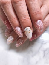 サロン ドゥ プルーム(salon.de.plume.)/