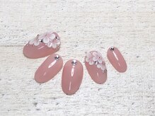 アイボリー(ivory)/立体のお花ネイル