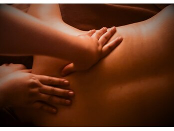 まどろみ/アロマオイルリンパ