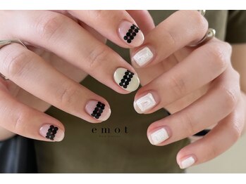 エモット(emot)/【サンプル】アートの組合せ自由