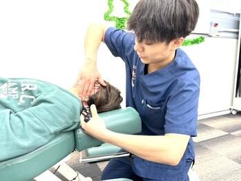 大和田みんなの鍼灸整骨院の写真/大和田駅徒歩3分！首や肩周りの辛さに◎指圧で姿勢改善をサポートし、軽やかな毎日へ☆