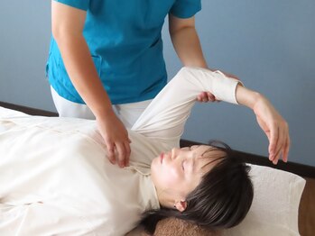 東月寒ぱれっと整骨院の写真/７周年キャンペーン開催！寒暖差でつらい首肩のケアをサポート。ありがとうの気持ちを込めたお得な回数券◎