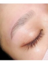 サティシア(SATIXIA)/ハリウッドブロウリフト