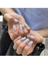 プリズム(PRISM)/クロムハーツ風ネイル