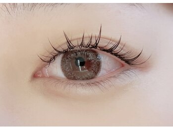 プラスアイ 船橋南口店/束感マツエク☆