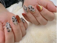 フローラネイルサロン/