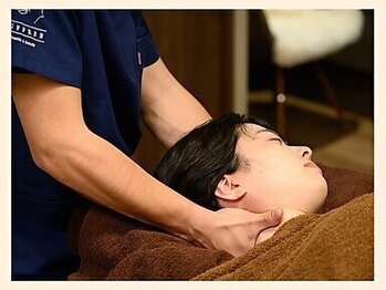 ラフリー 四条烏丸院(RUFFREE)/小顔矯正も◎【四条烏丸院】