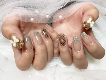 クラッシー(Classy)/チェックネイル