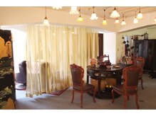 南京気功 大推拿 横浜西口店/店内