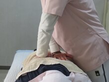 カイロプラクティック 大森整体院/施術中の一コマ