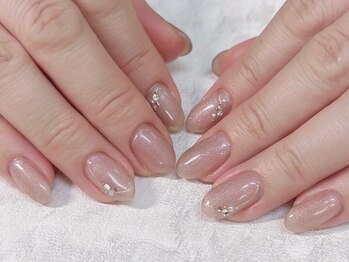 ネイルアンドアイラッシュ アール(ar)の写真/リーズナブル&上質サロン★傷ませないパラジェル&オフ毎回無料♪デザイン◎大人気ニュアンスコース¥7700