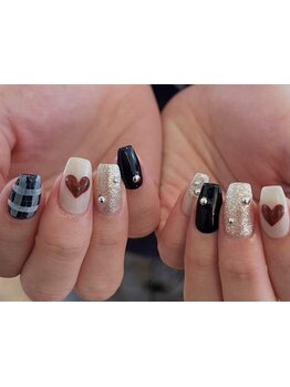 手描きアートが得意なサロン