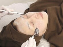 リリーシェリ(Lily Cherie)