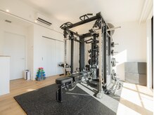 リグロー 深大寺店(Re:Glow)の雰囲気（完全個室の落ち着いた空間で周りを気にせずトレーニング◎）