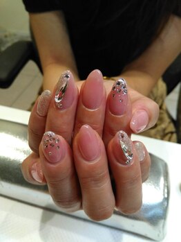 ネイルラウンジ ヒュア(Nail Lounge Hyua)/