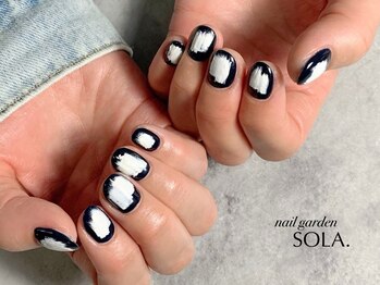 ソラ(SOLA.)/冬の暖色カジュアルアート