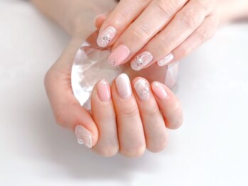 ラーシューシュ(la-chou-chou)/華やかネイルコース ¥7500