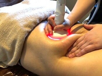 ラルーチェ(LaLuce)の写真/頑固なセル脂肪を撃退！ハンドでは届かない深部までしっかりアプローチ◎メリハリのあるボディーラインへ！