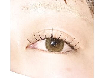 デン オブ アイラッシュ(Den of eyelash)/