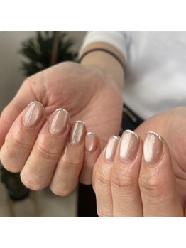 ハロネイル(Halo Nail)/スキニーフレンチ