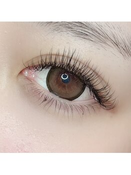 Eye salon Noel【マツエク/まつ毛パーマ専門店】福井市板垣の写真/LEDマツエクで持続力を追求◎フラットラッシュ160本以上で、お顔に合わせた似合わせデザインを叶える★