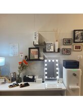 モストアイズ 下北沢(most eyes)/メイクブース