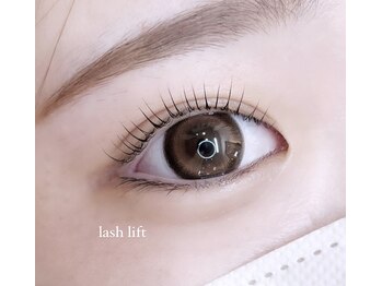 アムロード アイラッシュ(Amouroad eyelash)/lash lift