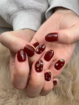 ヘアーアンドネイル ルシア(Hair&Nail Lucia)/派手すぎないクリスマスネイル