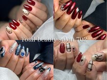 ナナマルニ(702)