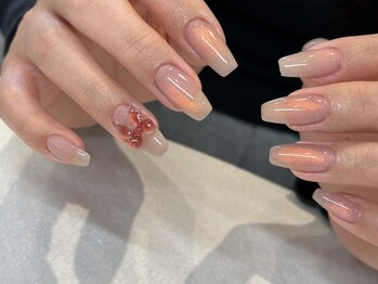 アヤウェル(Ayawell)の写真/200色以上から選べるワンカラーやマグネットカラーで、上品かつ洗練されたシンプルネイルを実現☆