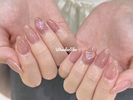 ワンカラーネイル×大きめパーツ