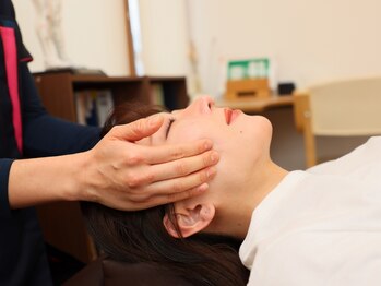 ステップ木更津鍼灸治療院の写真/速攻性抜群の専門的小顔アプローチ！眼精疲労や肩こり解消にもオススメです◎シャープなフェイスラインへ♪