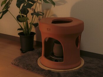 ロータス ビューティーアンドヘルス(LOTUS beauty and health)の写真/【ペア利用大歓迎/烏丸駅徒歩２分】女性特有の悩みにも◎お友達やご家族等、ペアでよもぎ蒸し♪