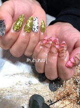 メイネイル(m.ei.nail)/うねうねネイル　アシンメトリー