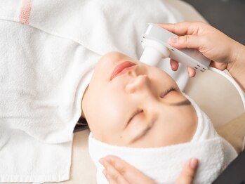 エイプリル/肌細胞に若さを取り戻すコース