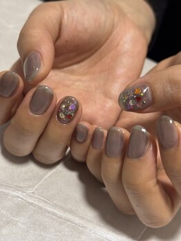 ユージューネイルルーム(UJU nail room)/ワンポイントビジューネイル