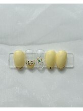 アレモナ(AREMONNA)/イエローネイル