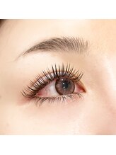 アイヨンマルゴ(EYE405)/カラーマツエクで透け感