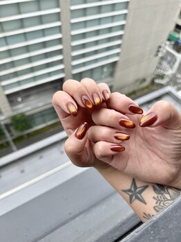 ベルレ(Bellere)/赤茶マグネット¥6000