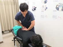 亀田名倉堂鍼灸接骨院の雰囲気（骨盤矯正や身体の不調の根本改善が得意です！）