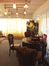 南京気功 大推拿 横浜西口店/照明