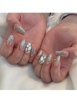 つけ放題キラキラネイル♪