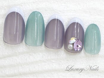 ラグジュアリーネイルズ オオミヤ(Luxury Nails Omiya)/透け感*ポイントVカット