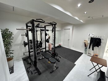 アールフィジオラボ 中の島店(R.Physio Lab)の写真/【中の島駅徒歩3分☆】完全個室で周りの目を気にせずパーソナルトレーニング！強く健康な身体に☆