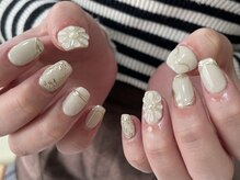リランズネイル(rirans nail)/私服でも相性抜群、成人式ネイル