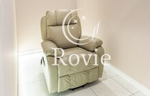 ロヴィ 泉中央店(Rovie)
