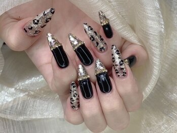 エンジェルヒーリング 金山店の写真/＼トレンド～定番まで豊富なサンプル数／美フォルムと柔軟な対応力が人気の秘密！どんなアートもお任せ♪