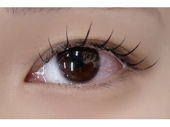 soi.の写真/【津山市NEWOPEN◎】フラットラッシュ×LEDエクステ100本4400円
低刺激でモチの良さも叶えるLEDエクステ